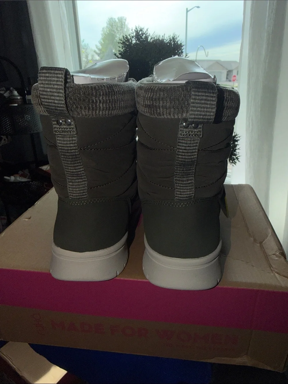 Ryka Olive Green Quilted Winter Ankle Boots